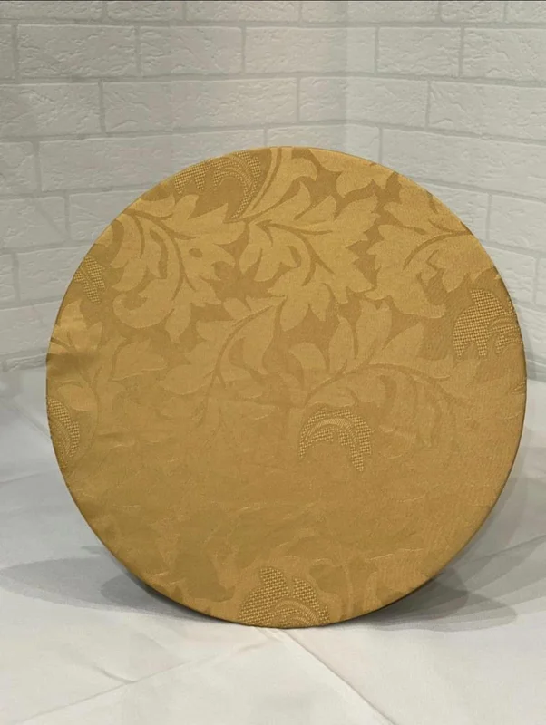 Sousplat de jackard dourado