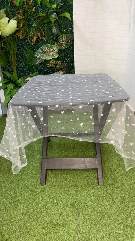 Tulle Quadrada Estrela branca medindo 1,50m x 1,50m 