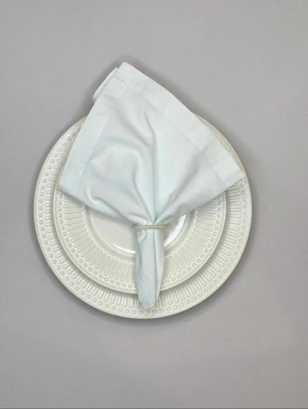 Guardanapo bainha branco